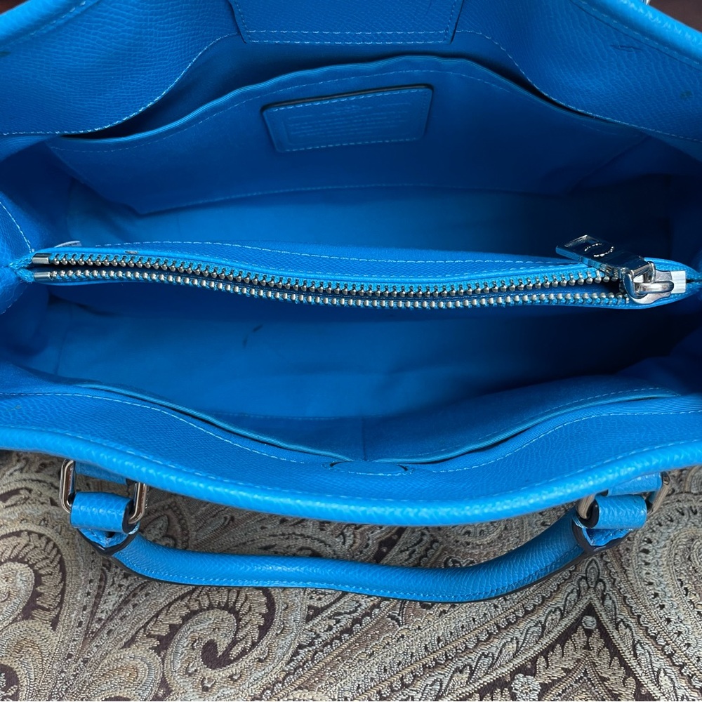 Coach Crossgrain Leather Margot Carryall Shoulder Bag Crossbody Sky Blue F34607 - Picture 14 of 16